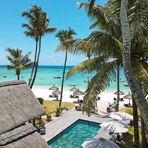 CONSTANCE SAKOA BOUTIK***